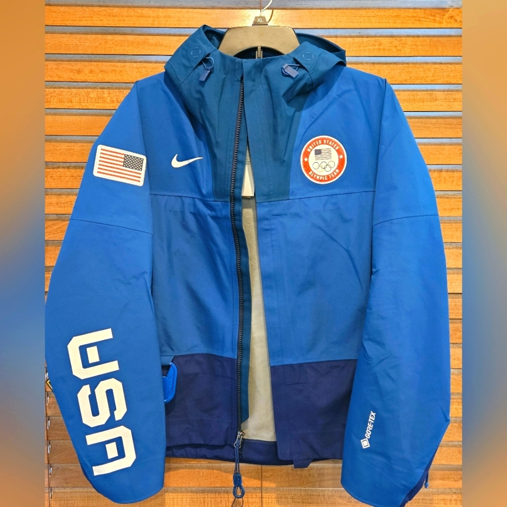 Nike ACG Gore-Tex Storm-FIT USA Olympic Chain of Craters Women’s Size S Jacket